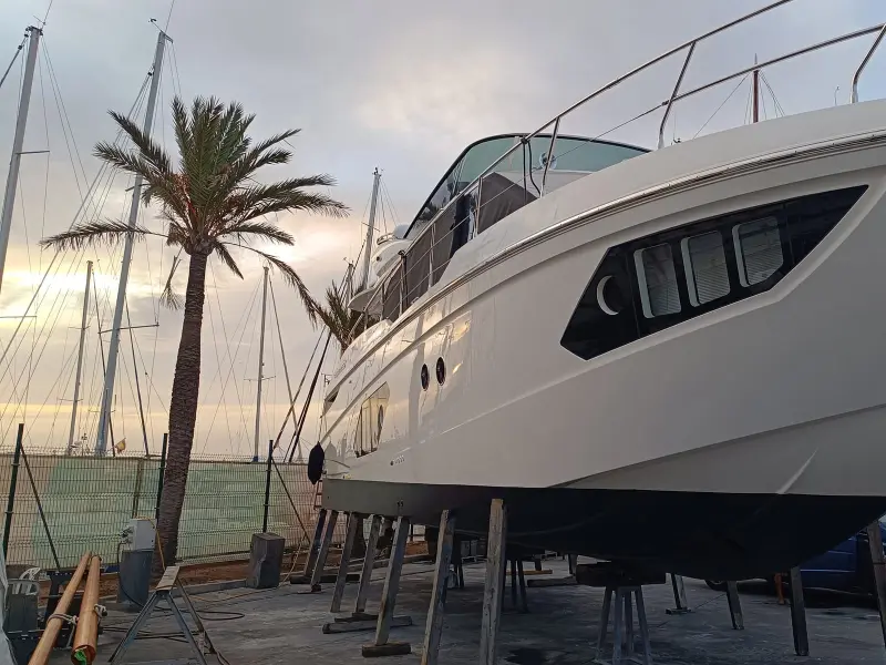 Yacht Storage Mallorca - Almacenaje e invernaje de yates junto a Port Adriano, photo 3 sur 4