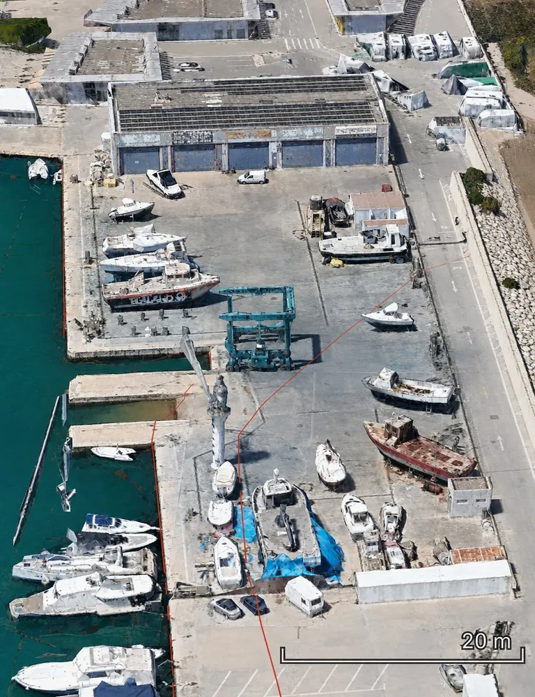 SEMAC Yacht Services - Varaderos en Cambrils y Segur de Calafell, Foto 2 von 4