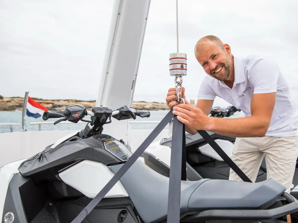 Boating Yacht Service - Gestión y mantenimiento de yates en Ibiza, Foto 4 von 4