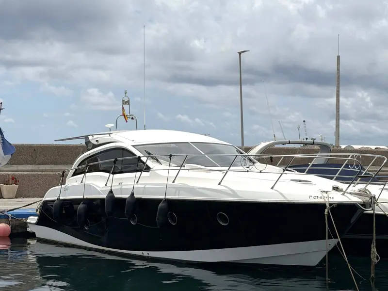 X-Treme Marine Spain - Venta, chárter y varadero en Marbella, photo 2 sur 4